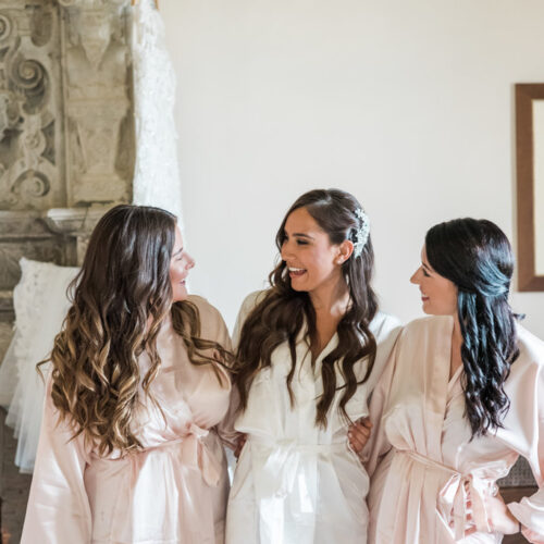 bridesmaids in the bridal suite villa cimbrone