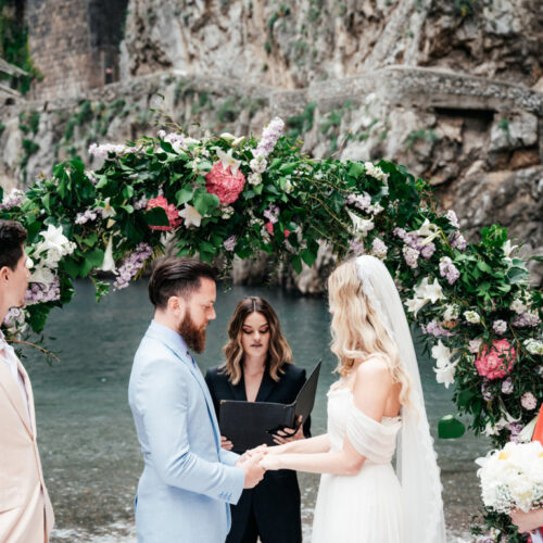 Symbolic wedding on the amalfi coast