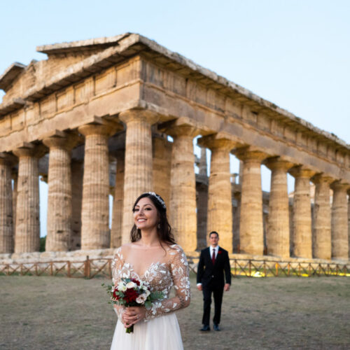 Destination wedding in Paestum