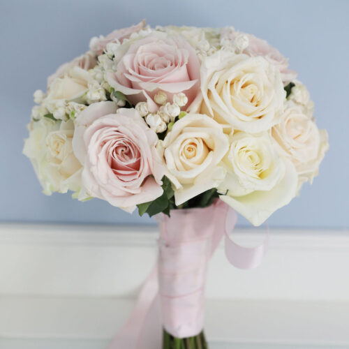 pastel color bridal bouquet